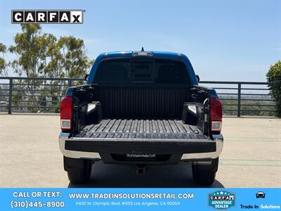 2017 Toyota Tacoma SR5 V6  Double Cab - Photo 9 - Los Angeles, CA 90064
