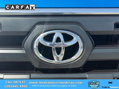 2017 Toyota Tacoma SR5 V6  Double Cab - Photo 15 - Los Angeles, CA 90064