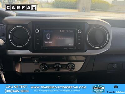 2017 Toyota Tacoma SR5 V6  Double Cab - Photo 13 - Los Angeles, CA 90064