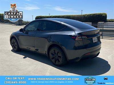 2024 Tesla Model Y Long Range Rear Wheel Drive - Photo 3 - Los Angeles, CA 90064