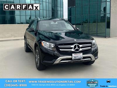 2017 Mercedes-Benz GLC GLC 300 4MATIC  Premium 2 Package - Photo 2 - Los Angeles, CA 90064