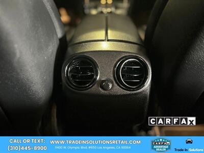 2017 Mercedes-Benz GLC GLC 300 4MATIC  Premium 2 Package - Photo 41 - Los Angeles, CA 90064