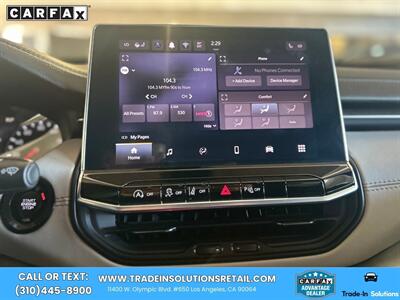2024 Jeep Compass Limited  4x4 - Photo 22 - Los Angeles, CA 90064