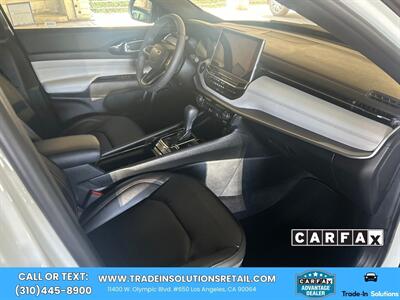 2024 Jeep Compass Limited  4x4 - Photo 31 - Los Angeles, CA 90064