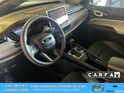 2024 Jeep Compass Limited  4x4 - Photo 17 - Los Angeles, CA 90064