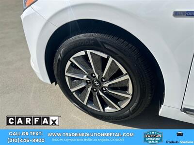 2020 Hyundai IONIQ Electric Limited   - Photo 12 - Los Angeles, CA 90064