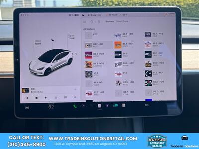 2021 Tesla Model 3 Standard Range Plus   - Photo 24 - Los Angeles, CA 90064
