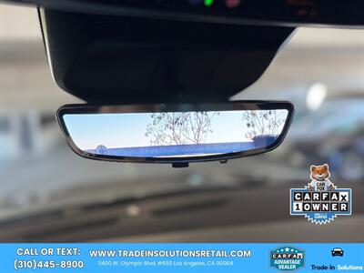 2023 Cadillac Escalade Premium Luxury  4WD - Photo 27 - Los Angeles, CA 90064