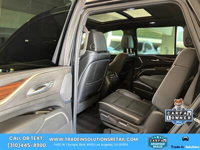 2023 Cadillac Escalade Premium Luxury  4WD - Photo 38 - Los Angeles, CA 90064