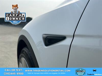 2021 Tesla Model Y Long Range AWD Dual Motor   - Photo 11 - Los Angeles, CA 90064