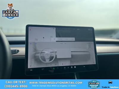 2021 Tesla Model Y Long Range AWD Dual Motor   - Photo 17 - Los Angeles, CA 90064