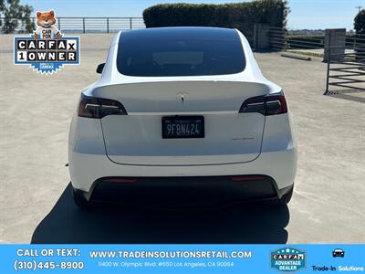 2023 Tesla Model Y Long Range Dual Motor AWD 7 Seats   - Photo 4 - Los Angeles, CA 90064