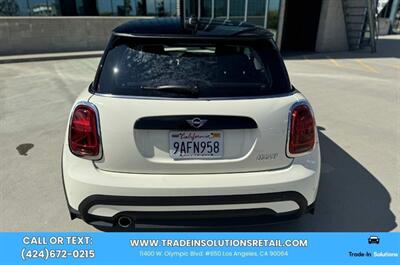 2022 MINI Hardtop 2 Door Cooper  Signature Trim - Photo 20 - Los Angeles, CA 90064