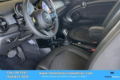 2022 MINI Hardtop 2 Door Cooper  Signature Trim - Photo 26 - Los Angeles, CA 90064