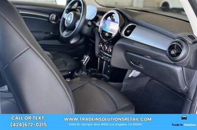 2022 MINI Hardtop 2 Door Cooper  Signature Trim - Photo 7 - Los Angeles, CA 90064