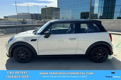 2022 MINI Hardtop 2 Door Cooper  Signature Trim - Photo 19 - Los Angeles, CA 90064