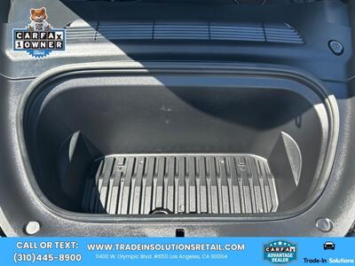 2020 Tesla Model Y Long Range All Wheel Drive  Performance - Photo 35 - Los Angeles, CA 90064