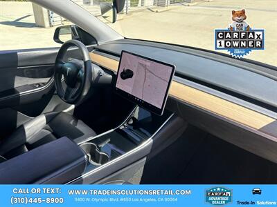 2020 Tesla Model Y Long Range All Wheel Drive  Performance - Photo 13 - Los Angeles, CA 90064
