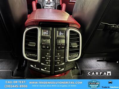 2016 Porsche Cayenne Turbo - Photo 31 - Los Angeles, CA 90064
