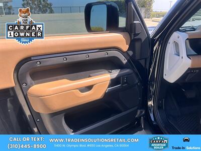 2025 Land Rover Defender 6C HYBRID 2D SUV 90 P400  DYNAMIC SE - Photo 32 - Los Angeles, CA 90064