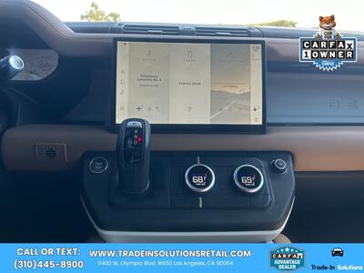 2025 Land Rover Defender 6C HYBRID 2D SUV 90 P400  DYNAMIC SE - Photo 19 - Los Angeles, CA 90064