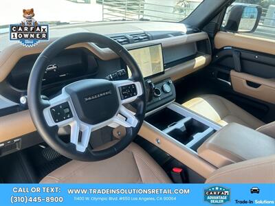 2025 Land Rover Defender 6C HYBRID 2D SUV 90 P400  DYNAMIC SE - Photo 11 - Los Angeles, CA 90064