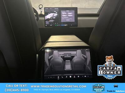 2024 Tesla Cybertruck Foundation  AWD - Photo 24 - Los Angeles, CA 90064