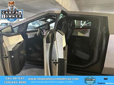 2024 Tesla Cybertruck Foundation  AWD - Photo 18 - Los Angeles, CA 90064