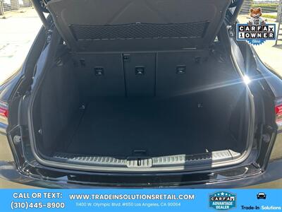 2019 Porsche Macan   - Photo 42 - Los Angeles, CA 90064