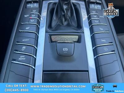 2019 Porsche Macan   - Photo 24 - Los Angeles, CA 90064