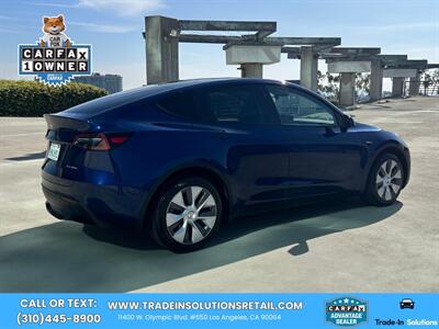 2023 Tesla Model Y Long Range AWD Dual Motor   - Photo 6 - Los Angeles, CA 90064