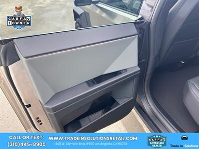 2026 Tesla Cybertruck Premium Dual Motor AWD - Photo 34 - Los Angeles, CA 90064