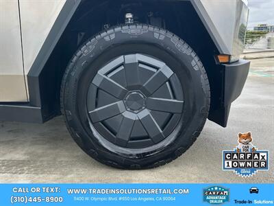 2026 Tesla Cybertruck Premium Dual Motor AWD - Photo 38 - Los Angeles, CA 90064