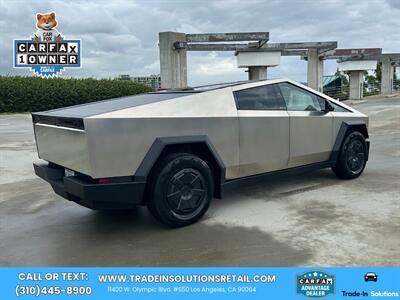 2026 Tesla Cybertruck Premium Dual Motor AWD - Photo 6 - Los Angeles, CA 90064
