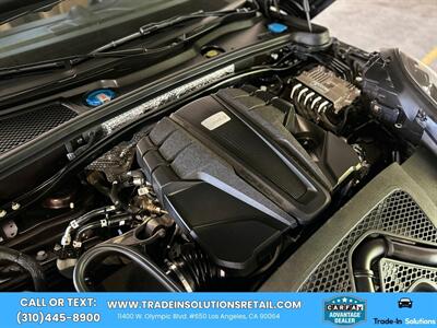 2021 Porsche Macan S  AWD Premium Package Plus - Photo 77 - Los Angeles, CA 90064