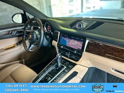 2021 Porsche Macan S  AWD Premium Package Plus - Photo 68 - Los Angeles, CA 90064