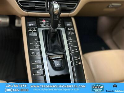 2021 Porsche Macan S  AWD Premium Package Plus - Photo 35 - Los Angeles, CA 90064