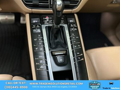 2021 Porsche Macan S  AWD Premium Package Plus - Photo 32 - Los Angeles, CA 90064