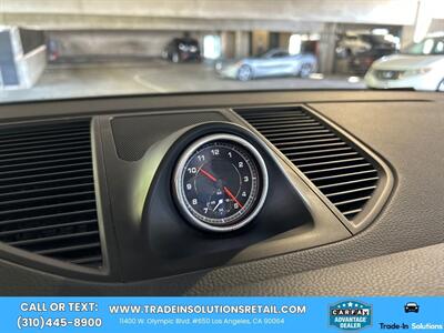 2021 Porsche Macan S  AWD Premium Package Plus - Photo 36 - Los Angeles, CA 90064