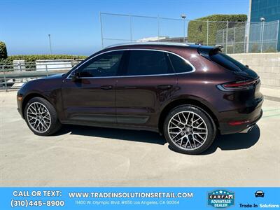 2021 Porsche Macan S  AWD Premium Package Plus - Photo 18 - Los Angeles, CA 90064