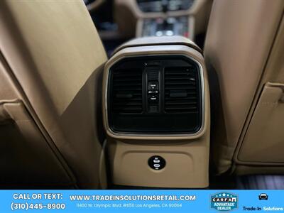 2021 Porsche Macan S  AWD Premium Package Plus - Photo 53 - Los Angeles, CA 90064