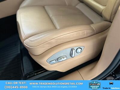 2021 Porsche Macan S  AWD Premium Package Plus - Photo 46 - Los Angeles, CA 90064