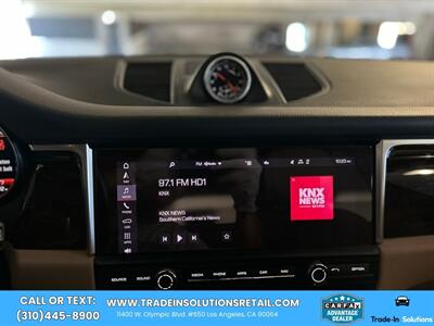 2021 Porsche Macan S  AWD Premium Package Plus - Photo 25 - Los Angeles, CA 90064