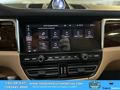 2021 Porsche Macan S  AWD Premium Package Plus - Photo 42 - Los Angeles, CA 90064