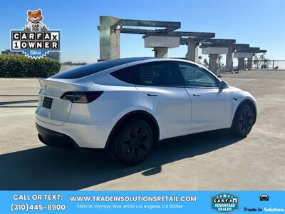 2024 Tesla Model Y Long Range - Photo 5 - Los Angeles, CA 90064