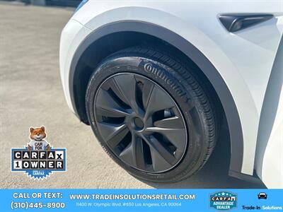 2024 Tesla Model Y Long Range - Photo 11 - Los Angeles, CA 90064