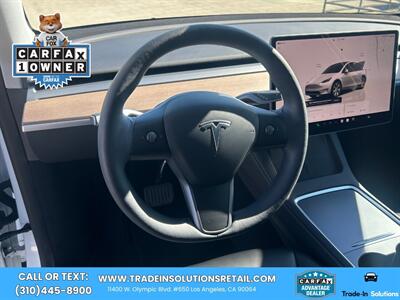 2023 Tesla Model Y Long Range Dual Motor AWD   - Photo 17 - Los Angeles, CA 90064