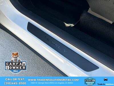 2023 Tesla Model Y Long Range Dual Motor AWD   - Photo 32 - Los Angeles, CA 90064