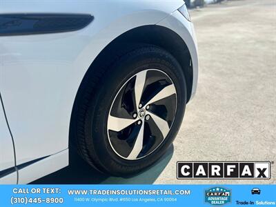 2025 Jaguar F-PACE P250 R-Dynamic S   - Photo 16 - Los Angeles, CA 90064