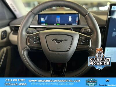 2021 Ford Mustang Mach-E Premium   - Photo 18 - Los Angeles, CA 90064